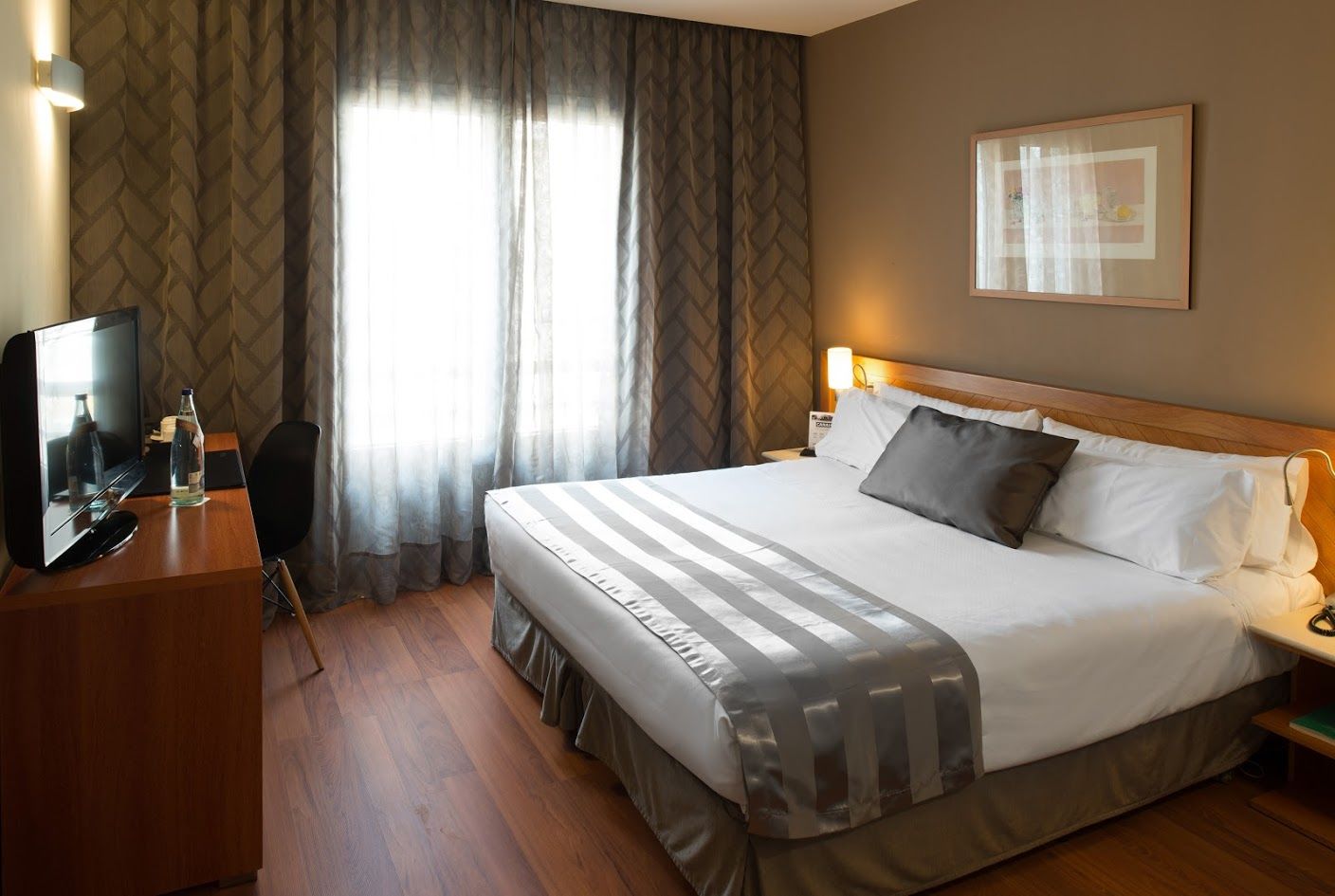 Catalonia Gracia Hotel Barcelona Ngoại thất bức ảnh