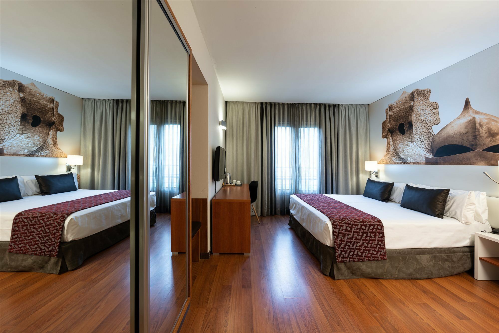 Catalonia Gracia Hotel Barcelona Ngoại thất bức ảnh